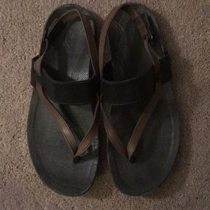 Chaco Leather Sandals Women’s Size 8